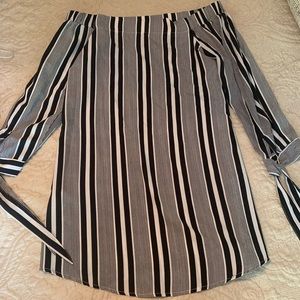 Off Shoulder long sleeve Dress